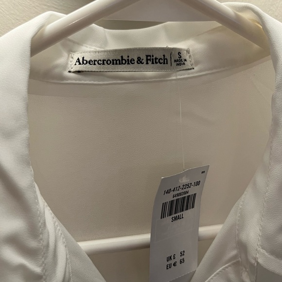 Abercrombie & Fitch sheer button down long sleeve shirt - Picture 4 of 6